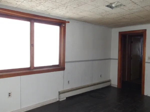 $149,900 | 15 Garfield Street, Madison, ME 04950