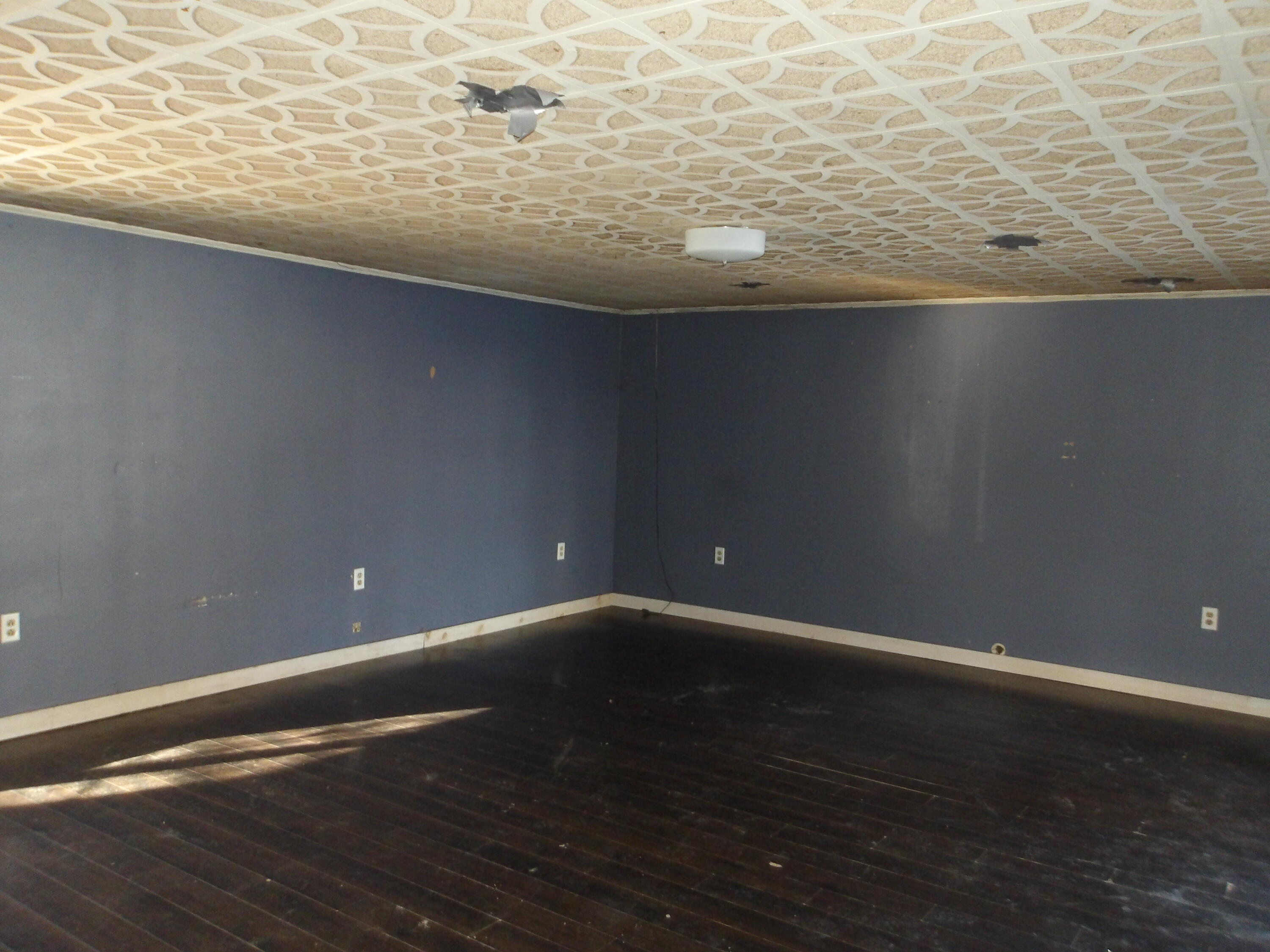 15 Garfield Street Madison, ME 04950 - Photo 31 of 52 100_2883