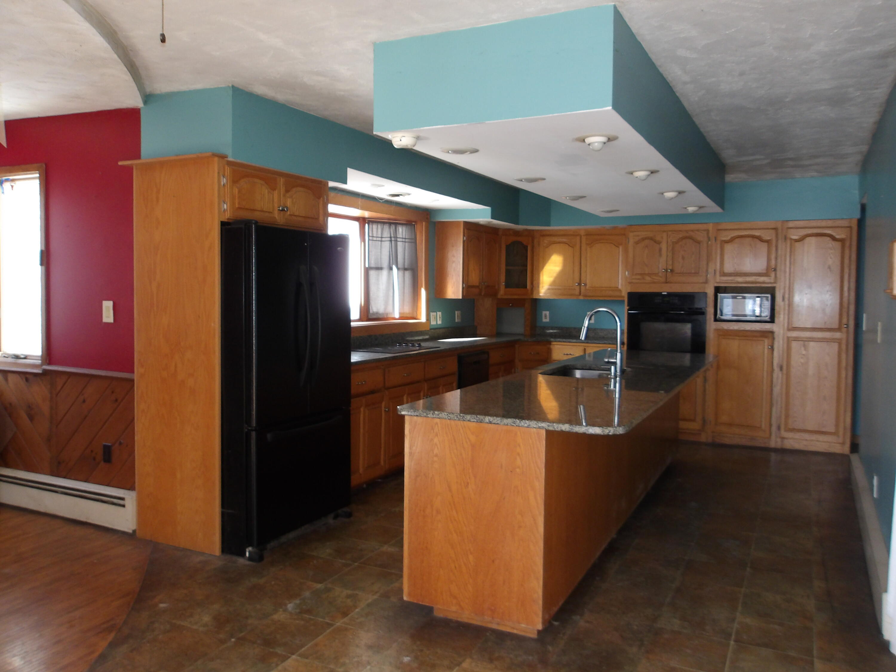 15 Garfield Street Madison, ME 04950 - Photo 10 of 52 100_2861