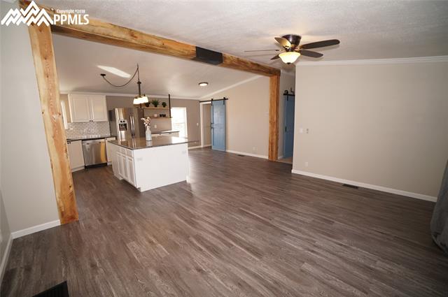 13745 Woodlake Road Elbert, CO 80106 - Photo 6 of 36 Dining room/kitchen