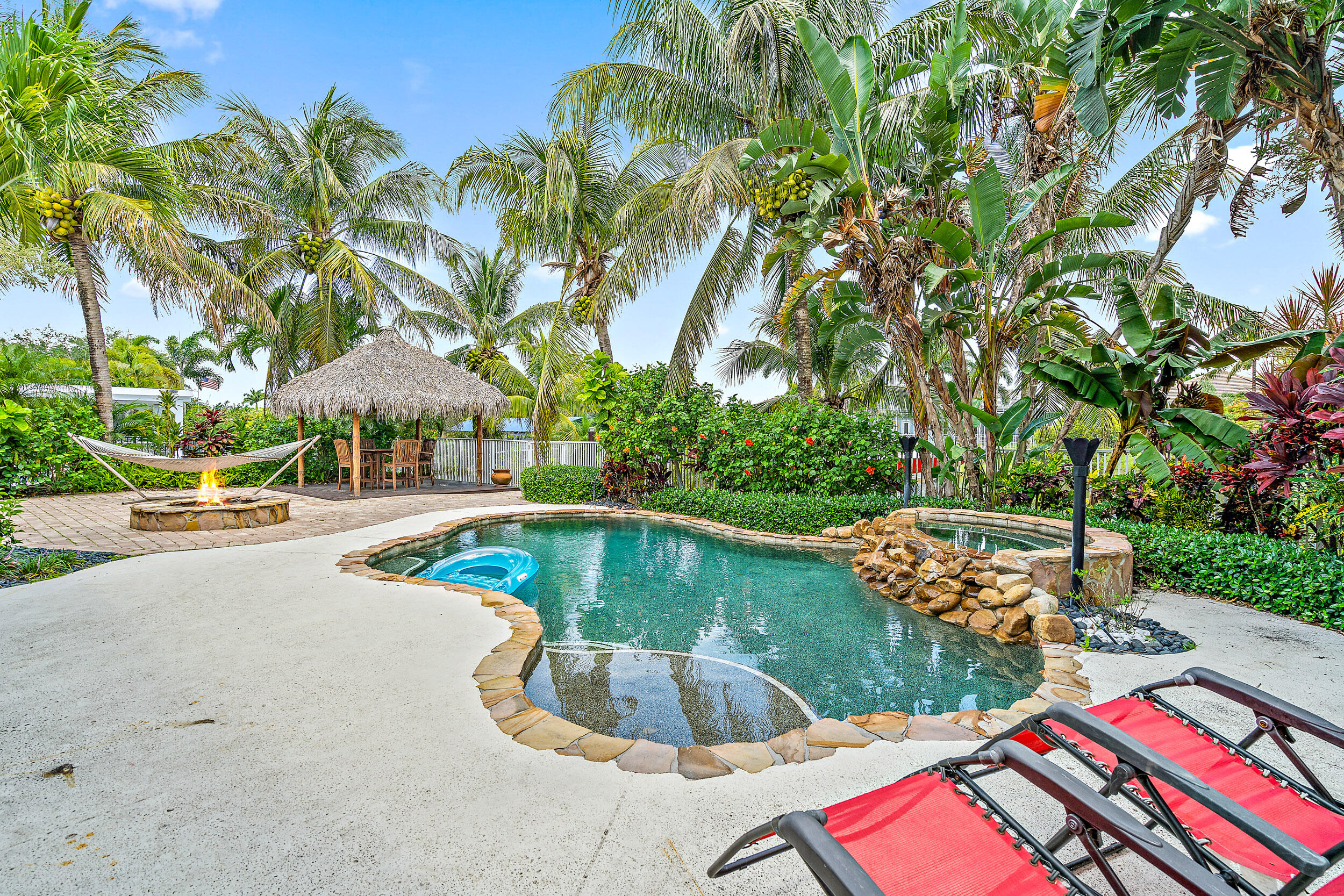 563 Southwest Lost River Road Stuart, FL 34997 - Photo 28 of 44 Pool