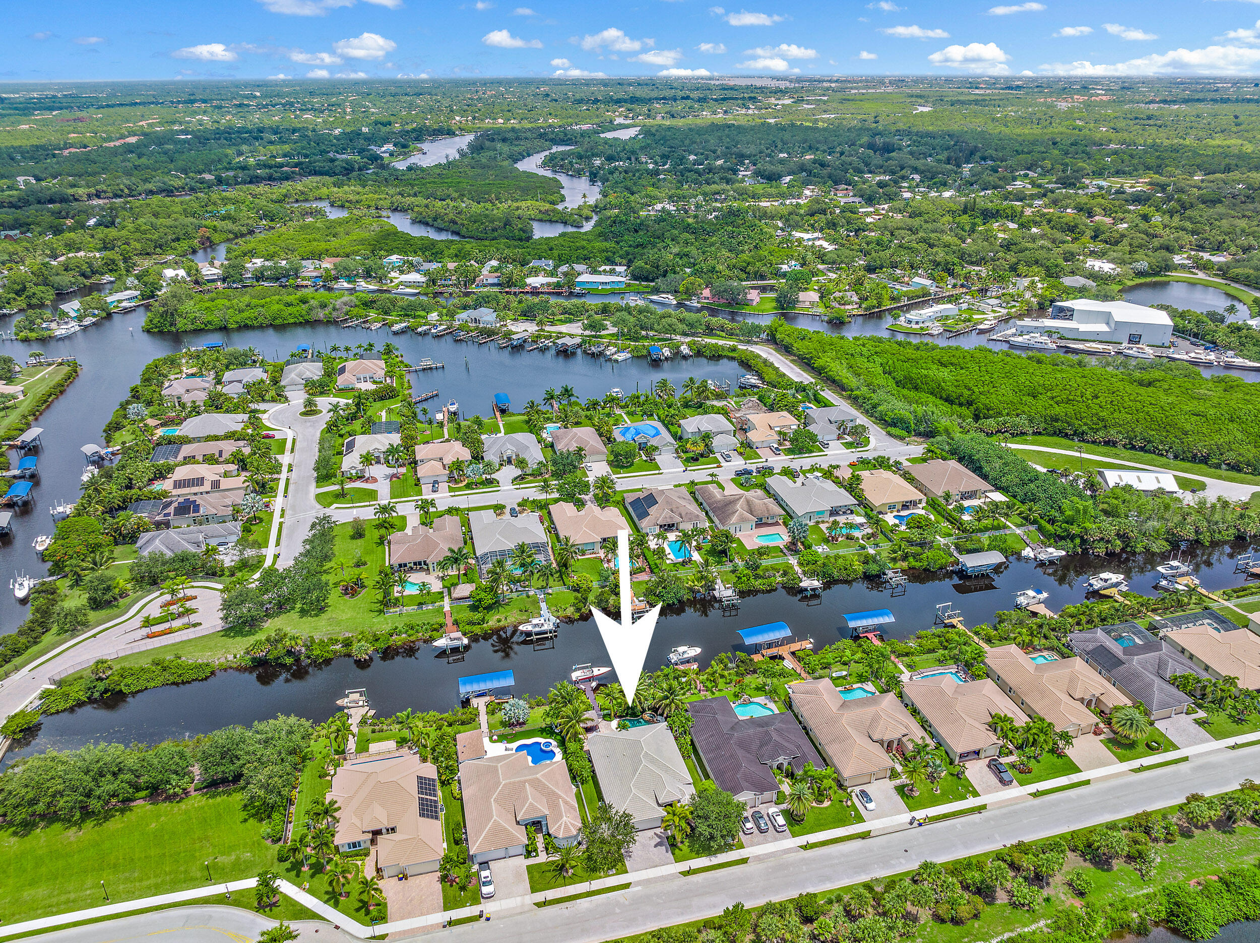 563 Southwest Lost River Road Stuart, FL 34997 - Photo 4 of 44 Exterior