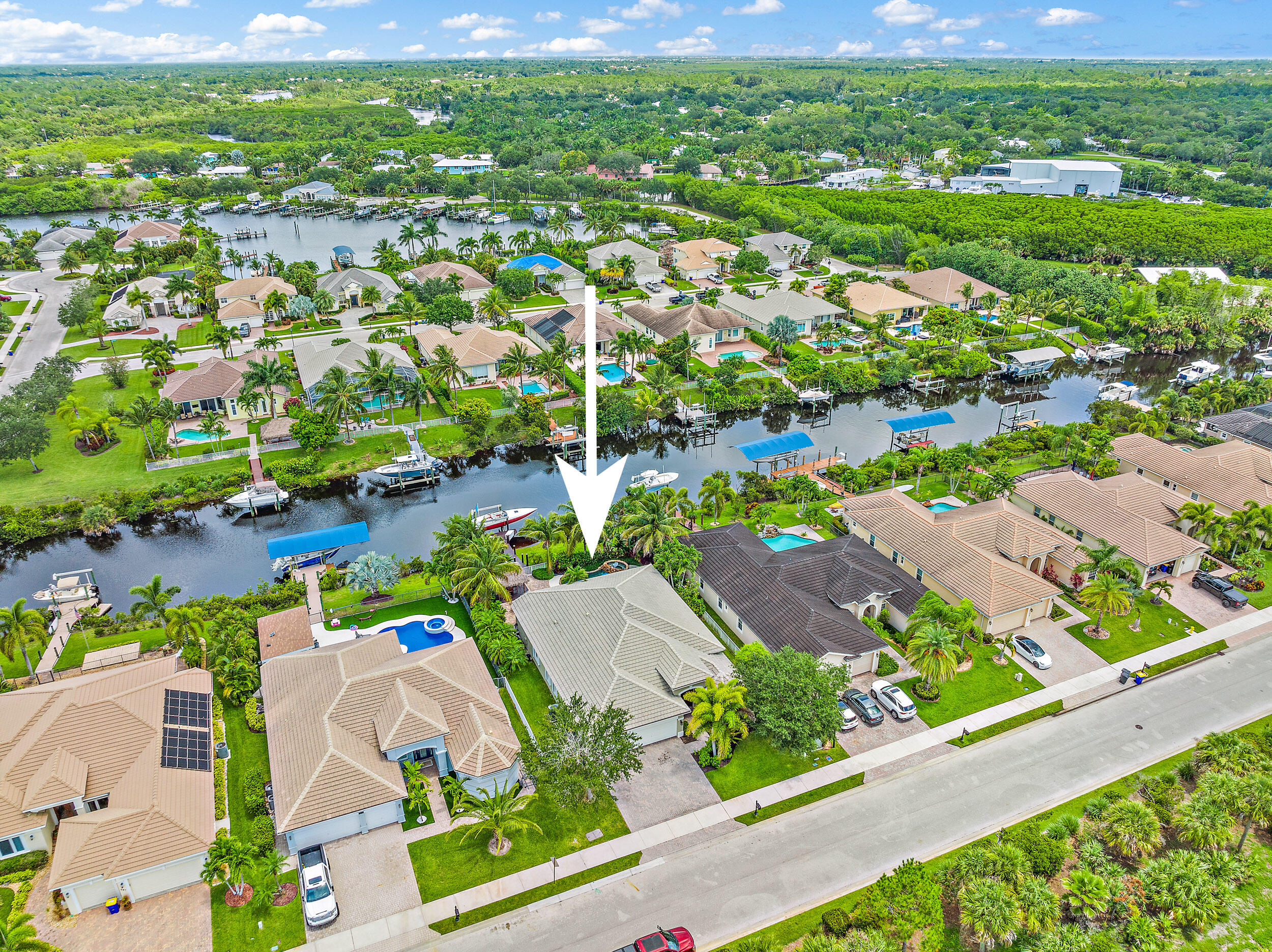 563 Southwest Lost River Road Stuart, FL 34997 - Photo 6 of 44 Exterior