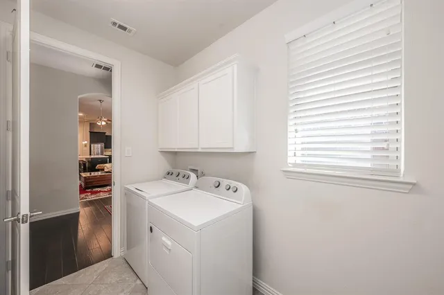 $515,000 | 902 Enchanted Wood Drive, Arlington, TX 76005