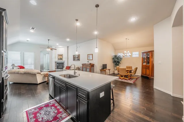 $515,000 | 902 Enchanted Wood Drive, Arlington, TX 76005