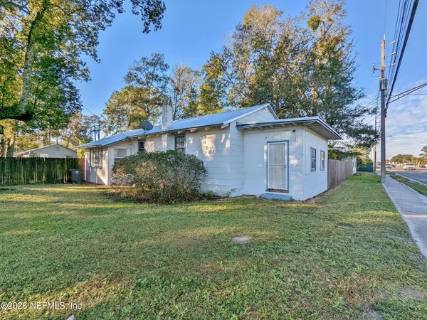 $137,500 | 5454 Timuquana Road, Jacksonville, FL 32210