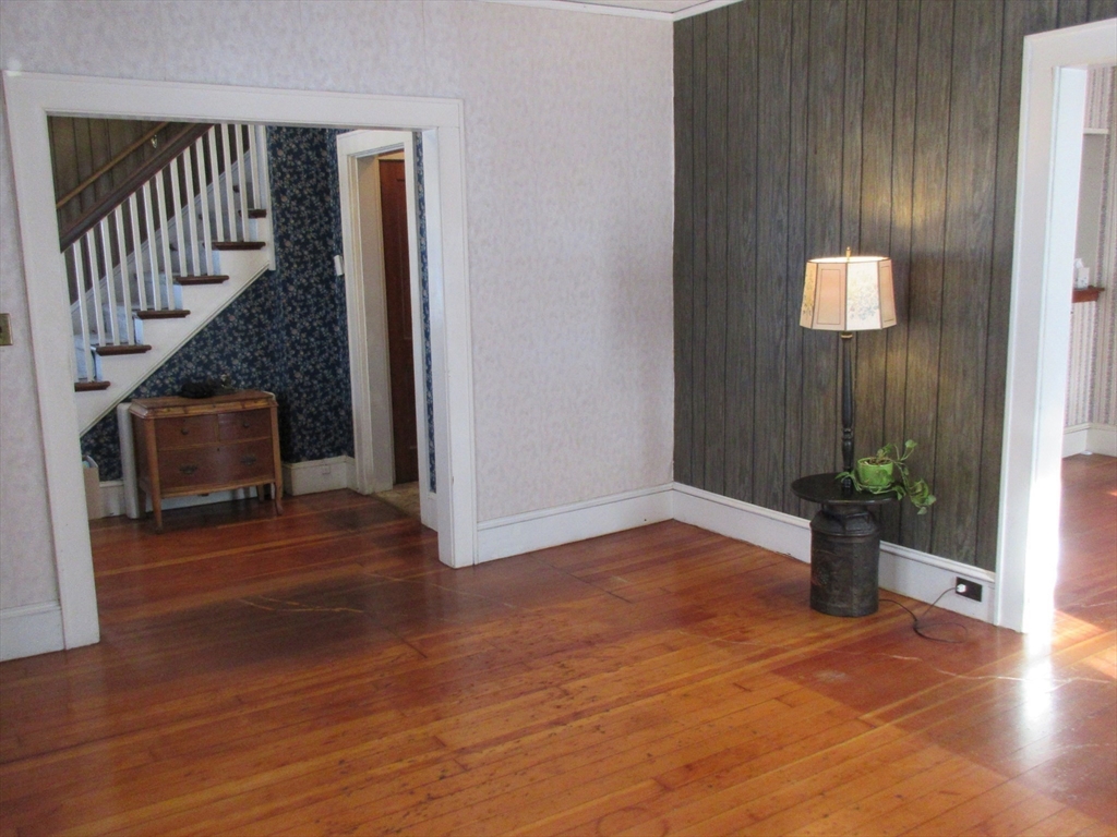 89 Columbus Avenue Greenfield, MA 01301 - Photo 5 of 20 a view of entryway with wooden floor