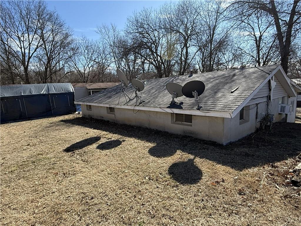 2020 East 310 Road El Dorado Springs, MO 64744 - Photo 4 of 40