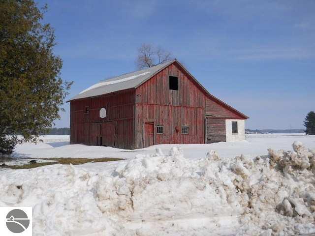 11163 Pavlis Road Buckley, MI 49620 - Photo 3 of 25 1723654-2.JPG