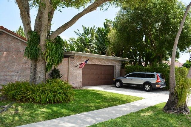1198 Southwest 12th Road Boca Raton, FL 33486 - Photo 33 of 33 SIDE GARAGE ENTRY