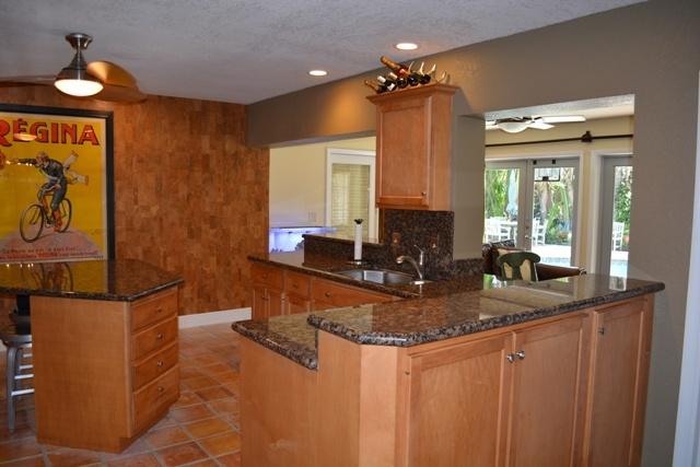 1198 Southwest 12th Road Boca Raton, FL 33486 - Photo 4 of 33 KITCHEN