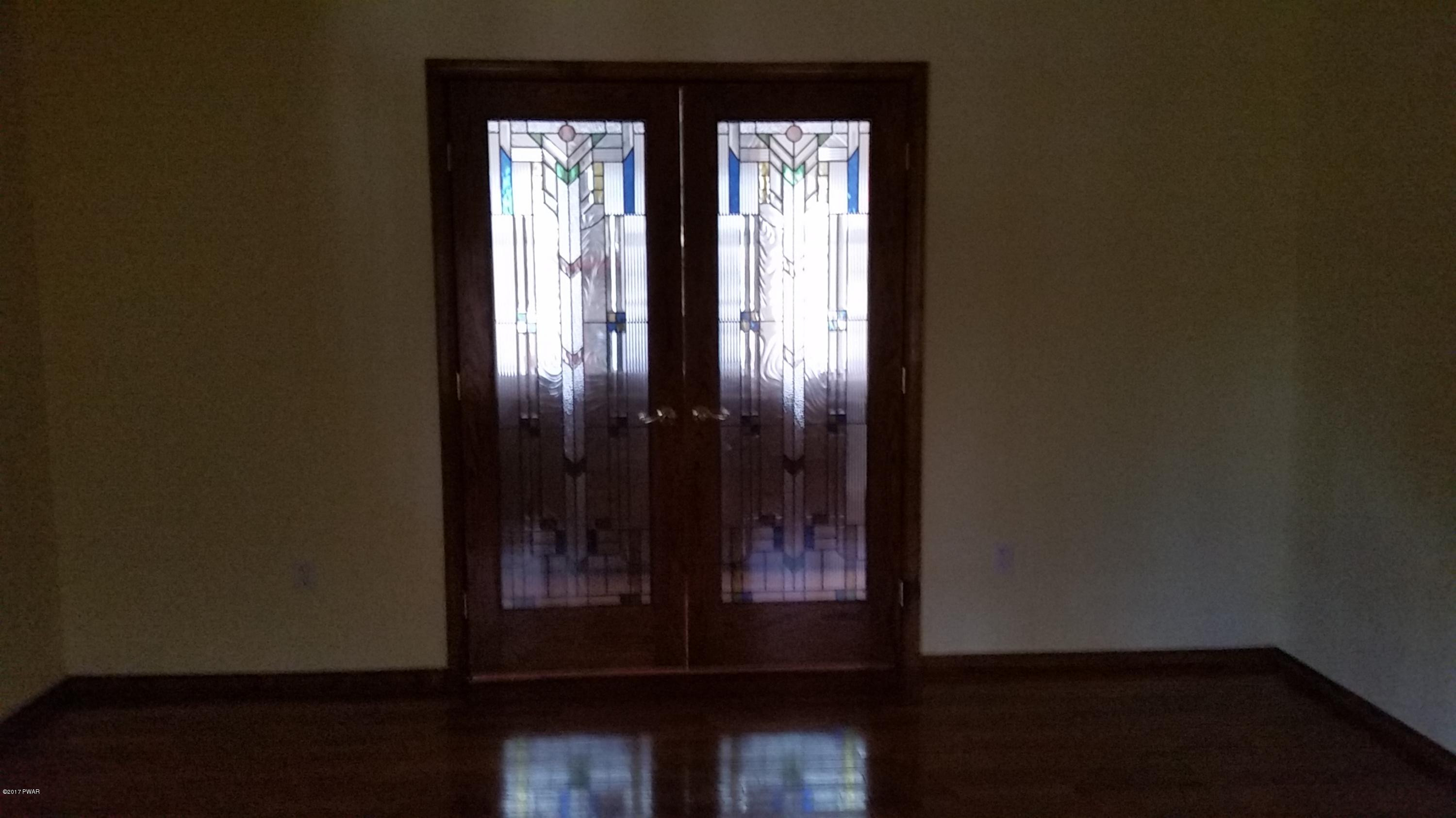 137 Johnson Road Milford, PA 18337 - Photo 10 of 26 9 Doors to Living Room 2