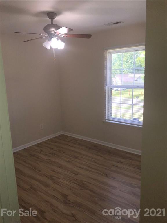 6752 Sullins Road Charlotte, NC 28214 - Photo 15 of 19 Gallery Image 15