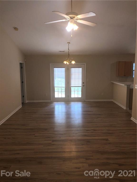 6752 Sullins Road Charlotte, NC 28214 - Photo 6 of 19 Gallery Image 6
