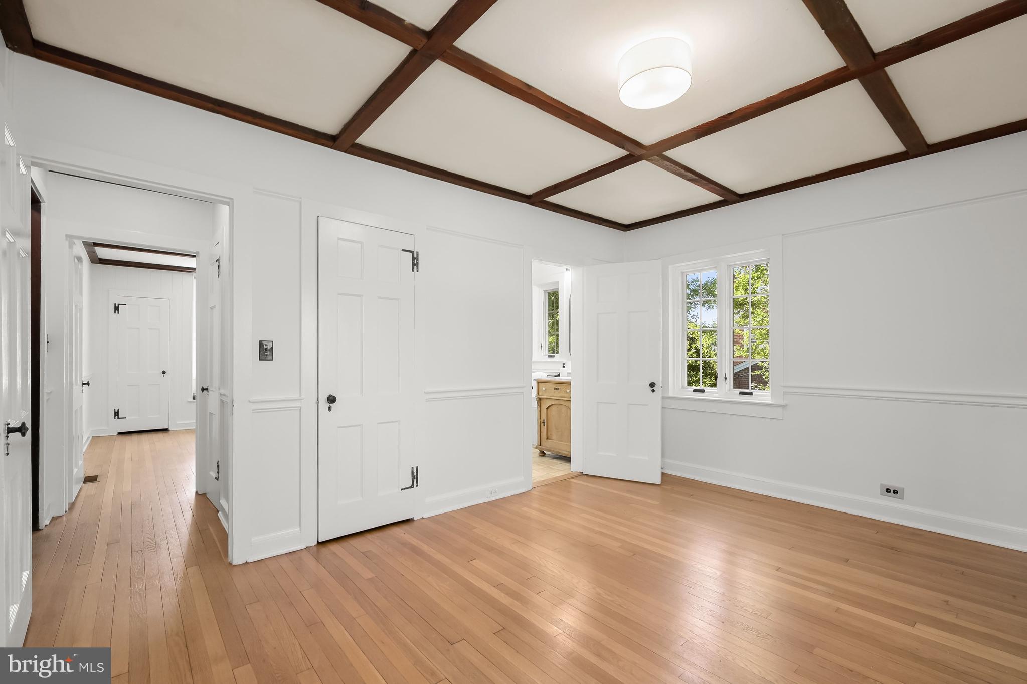 9405 Thornhill Road Silver Spring, MD 20901 - Photo 16 of 34