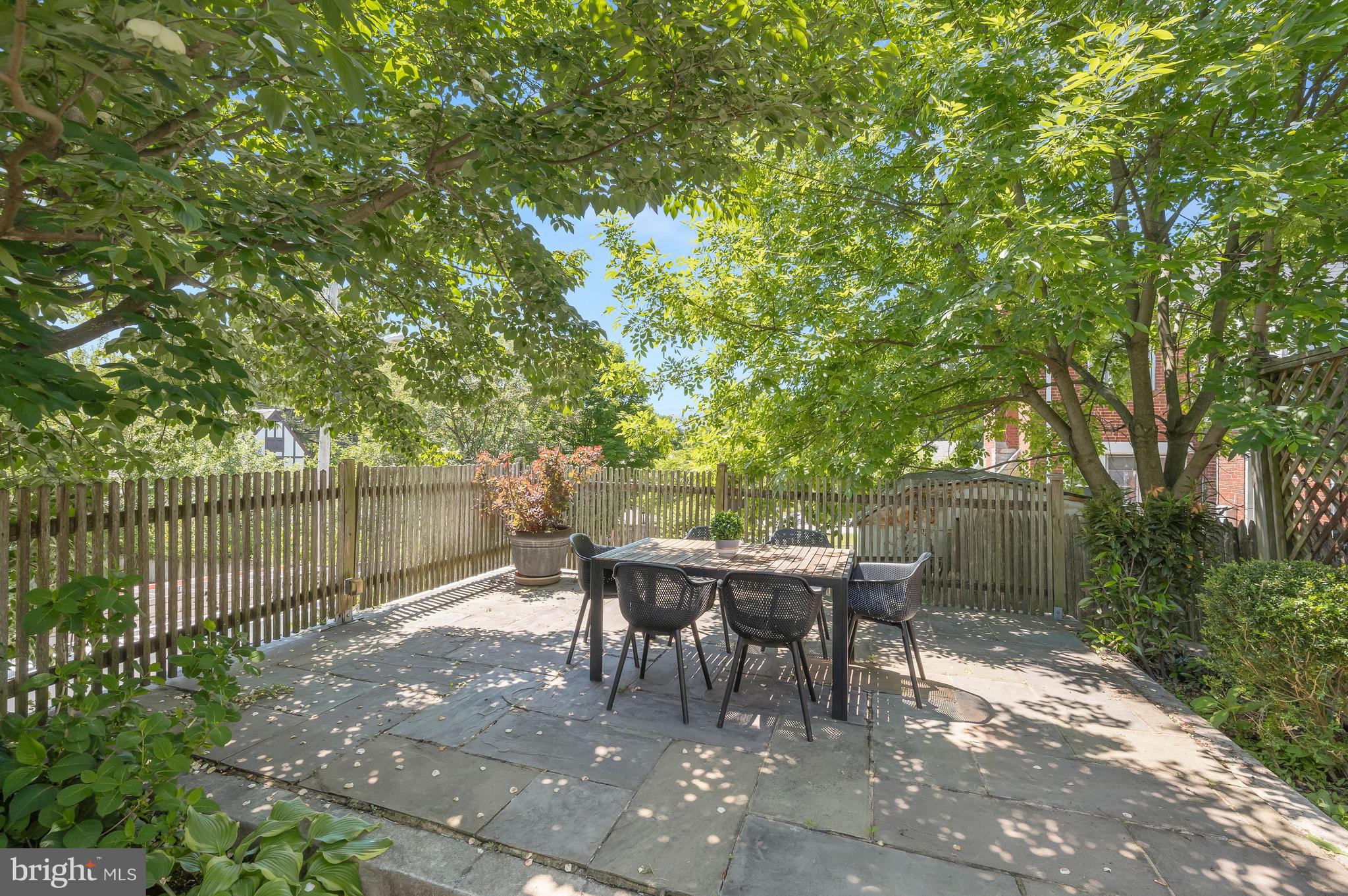 9405 Thornhill Road Silver Spring, MD 20901 - Photo 28 of 34