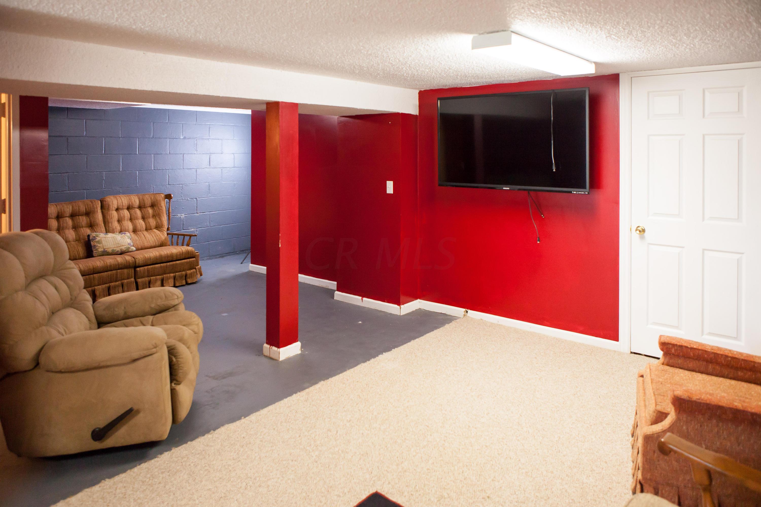 14560 Beckley Road Mount Vernon, OH 43050 - Photo 18 of 25 Gallery Image 18