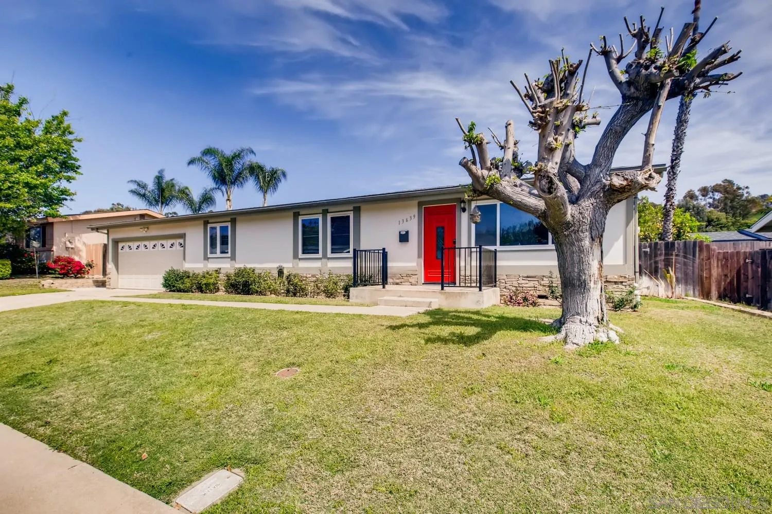 13639 Utopia Road Poway, CA 92064 - Photo 2 of 25 a front view of house with yard