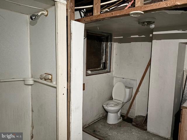 113 North Fulton Avenue Baltimore, MD 21223 - Photo 23 of 26 a bathroom with a toilet and a shower