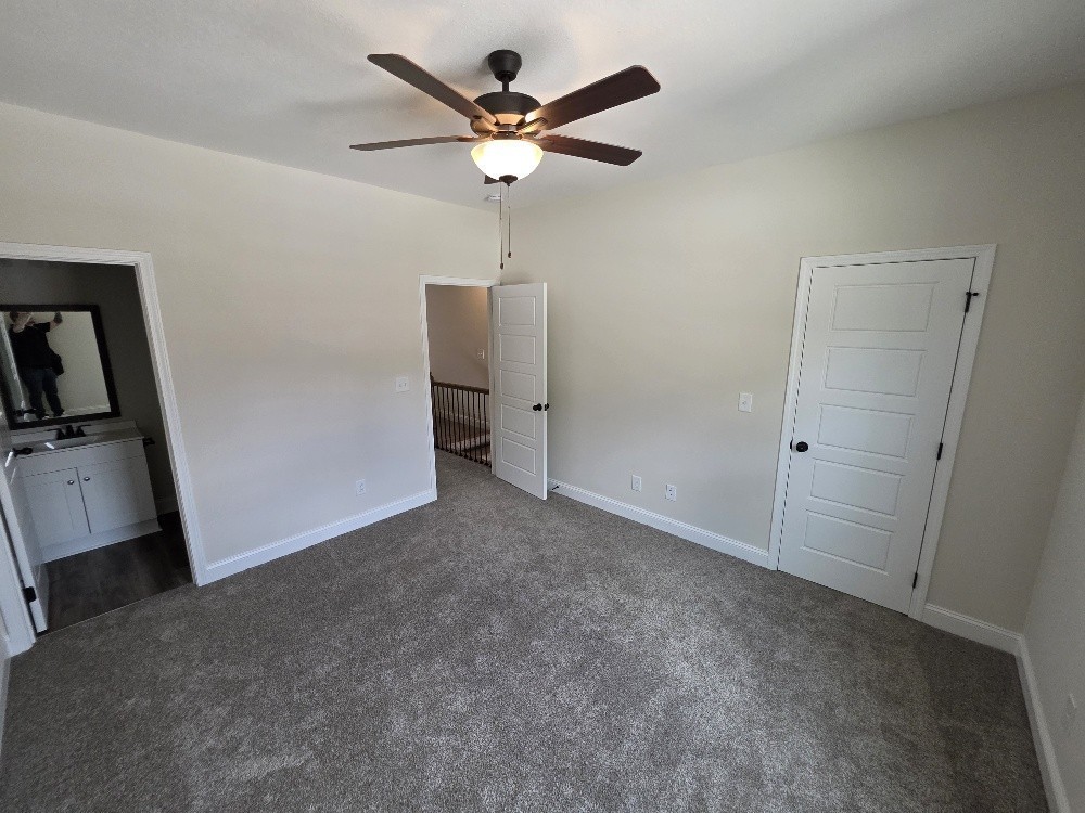 550 Peachers Mill Road, Unit A2 Clarksville, TN 37042 - Photo 12 of 15 an empty room