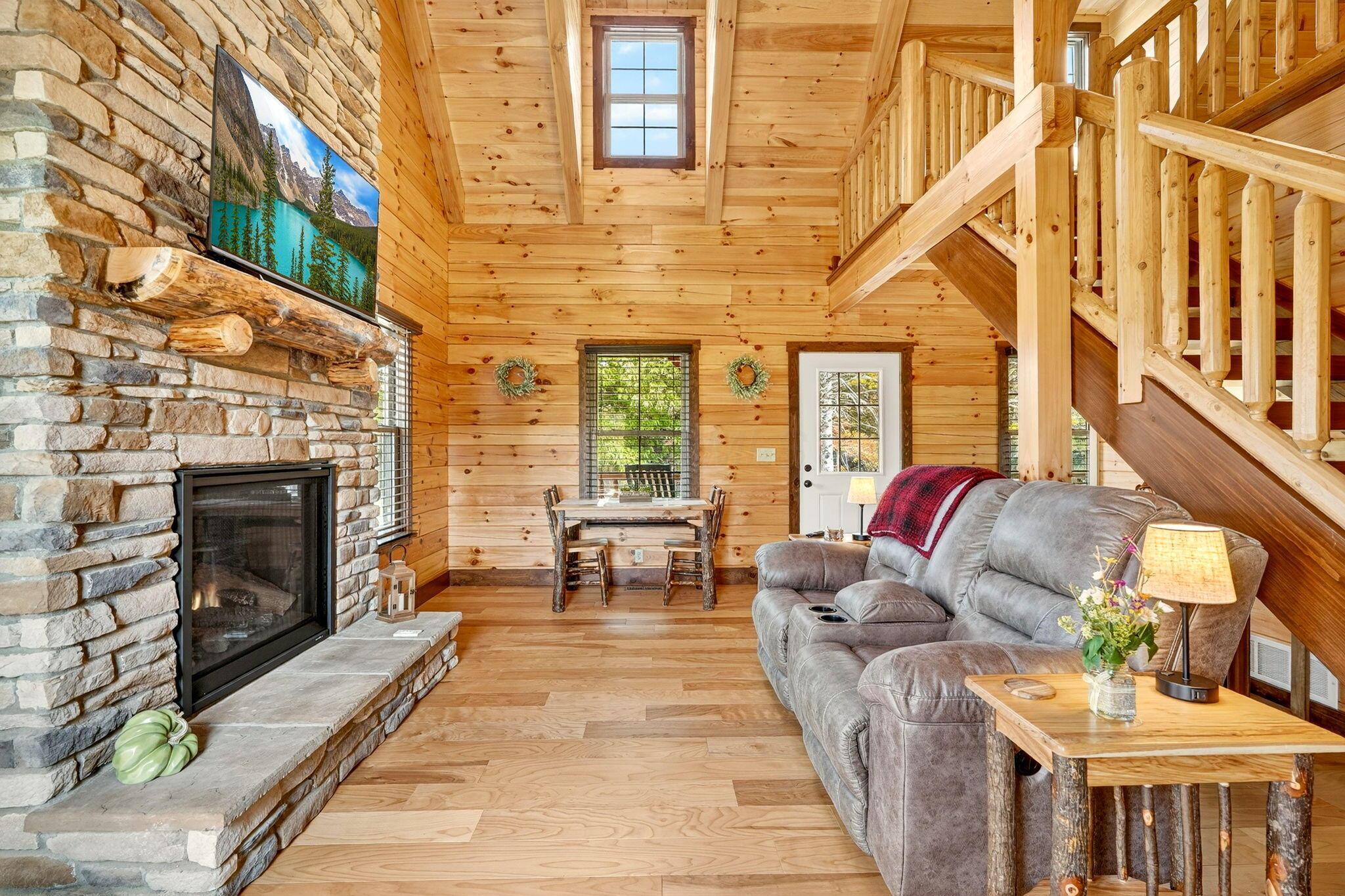 8301 Voris Road Logan, OH 43138 - Photo 12 of 123 Valley View Cabin (51)