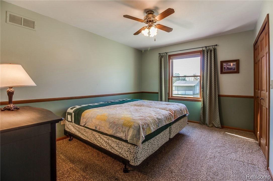 6439 Lahring Road Linden, MI 48451 - Photo 31 of 46 zhOQcprg.jpeg