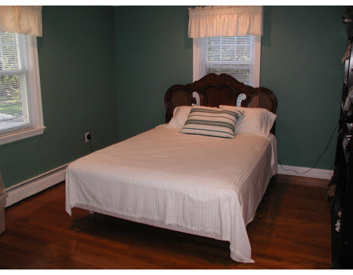 11 Cider Mill Road Lynnfield, MA 01940 - Photo 10 of 15 Gallery Image 10