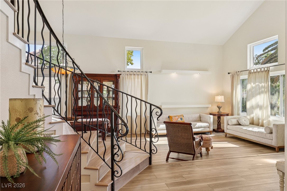 8953 Belconte Lane Henderson, NV 89074 - Photo 18 of 97