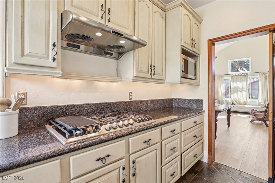 8953 Belconte Lane Henderson, NV 89074 - Photo 42 of 97