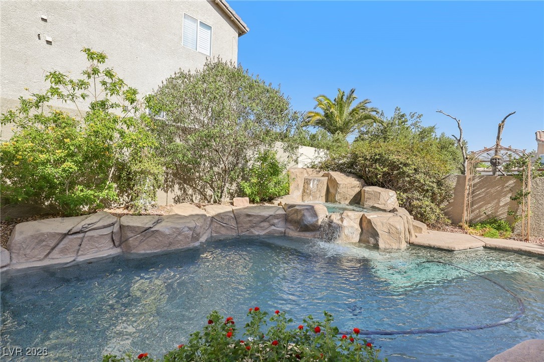 8953 Belconte Lane Henderson, NV 89074 - Photo 7 of 97