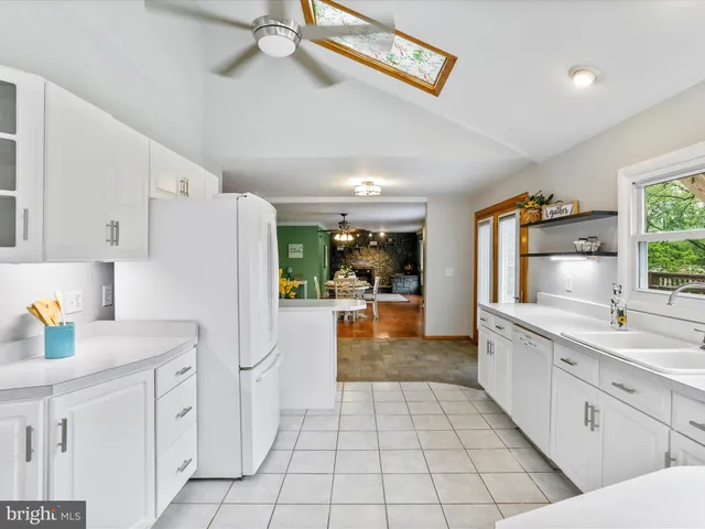 $299,900 | 11416 Kline Drive Northwest, Cumberland, MD 21502