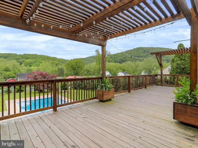 $299,900 | 11416 Kline Drive Northwest, Cumberland, MD 21502