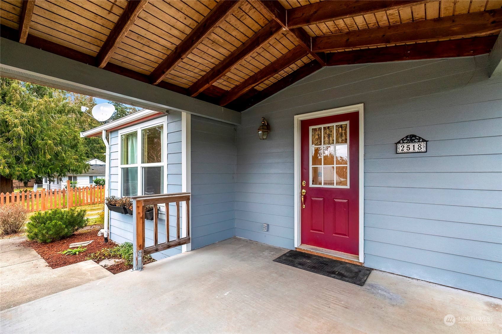 2518 Sheridan Road Bremerton, WA 98310 - Photo 3 of 40 Gallery Image 3