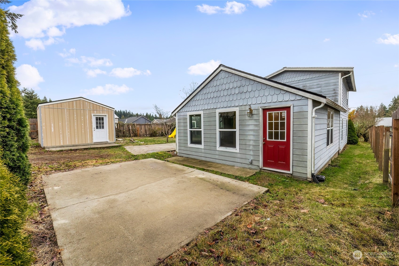2518 Sheridan Road Bremerton, WA 98310 - Photo 37 of 40 Gallery Image 37