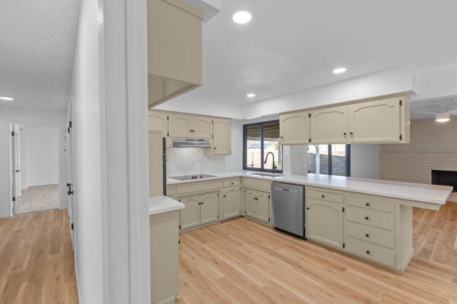 1061 Northwood Drive Merced, CA 95348 - Photo 17 of 34