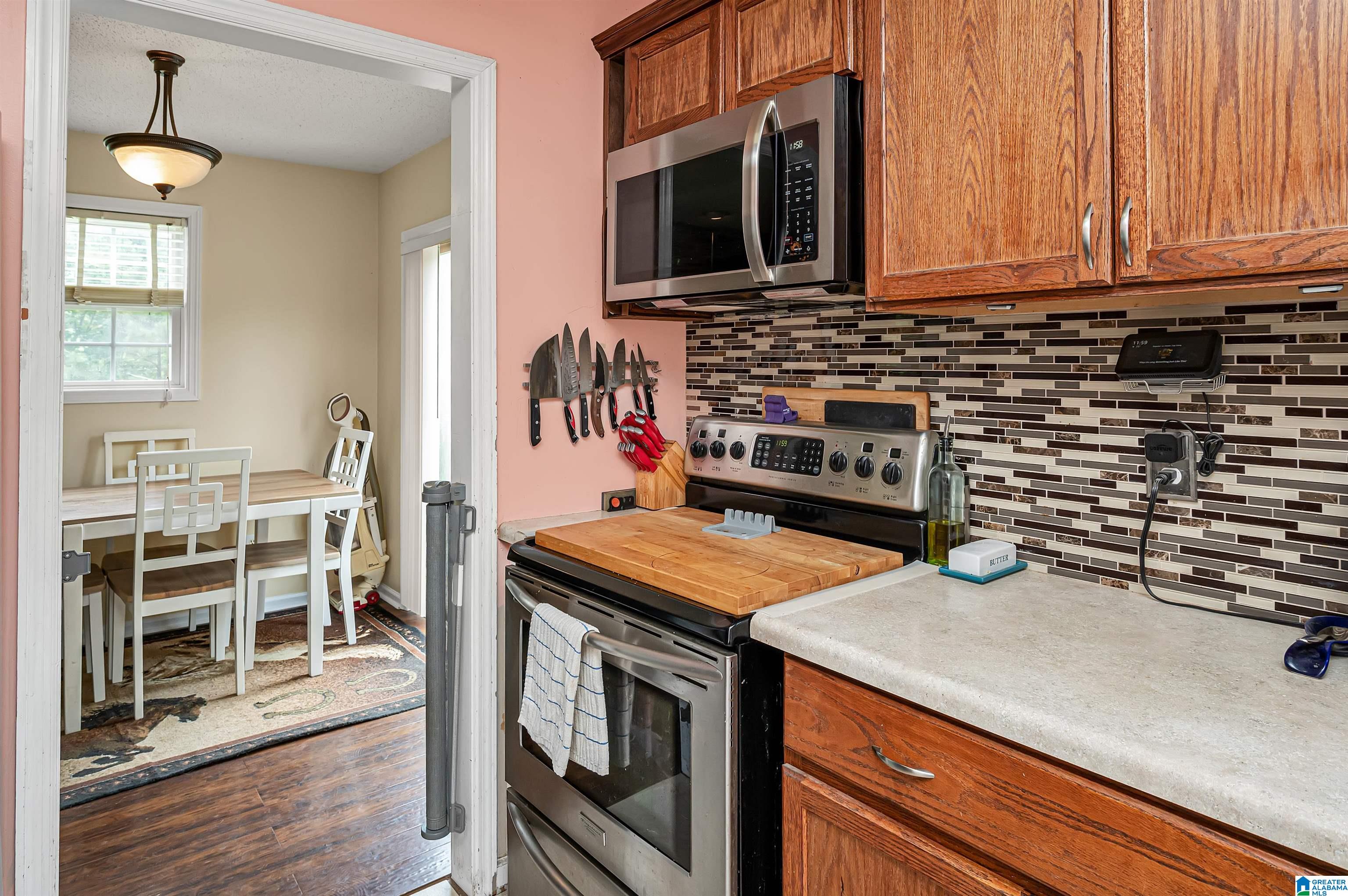 381 Hunters Crossing Road Odenville, AL 35120 - Photo 19 of 48