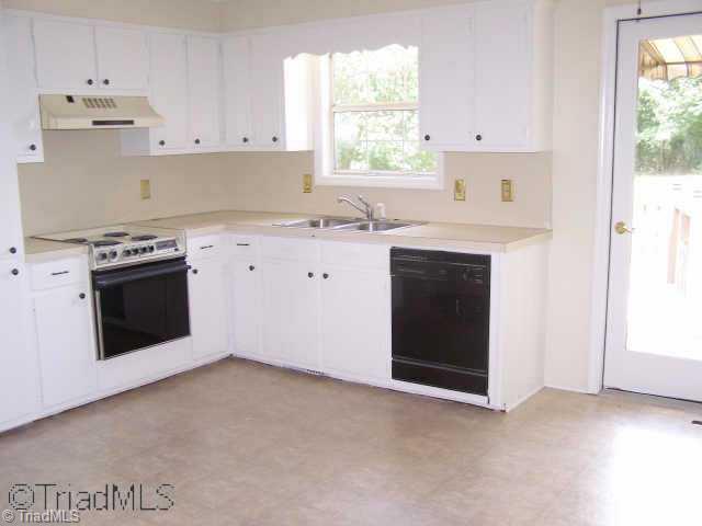 4845 Shiptontown Road Denton, NC 27239 - Photo 5 of 8 Other. Kitchen