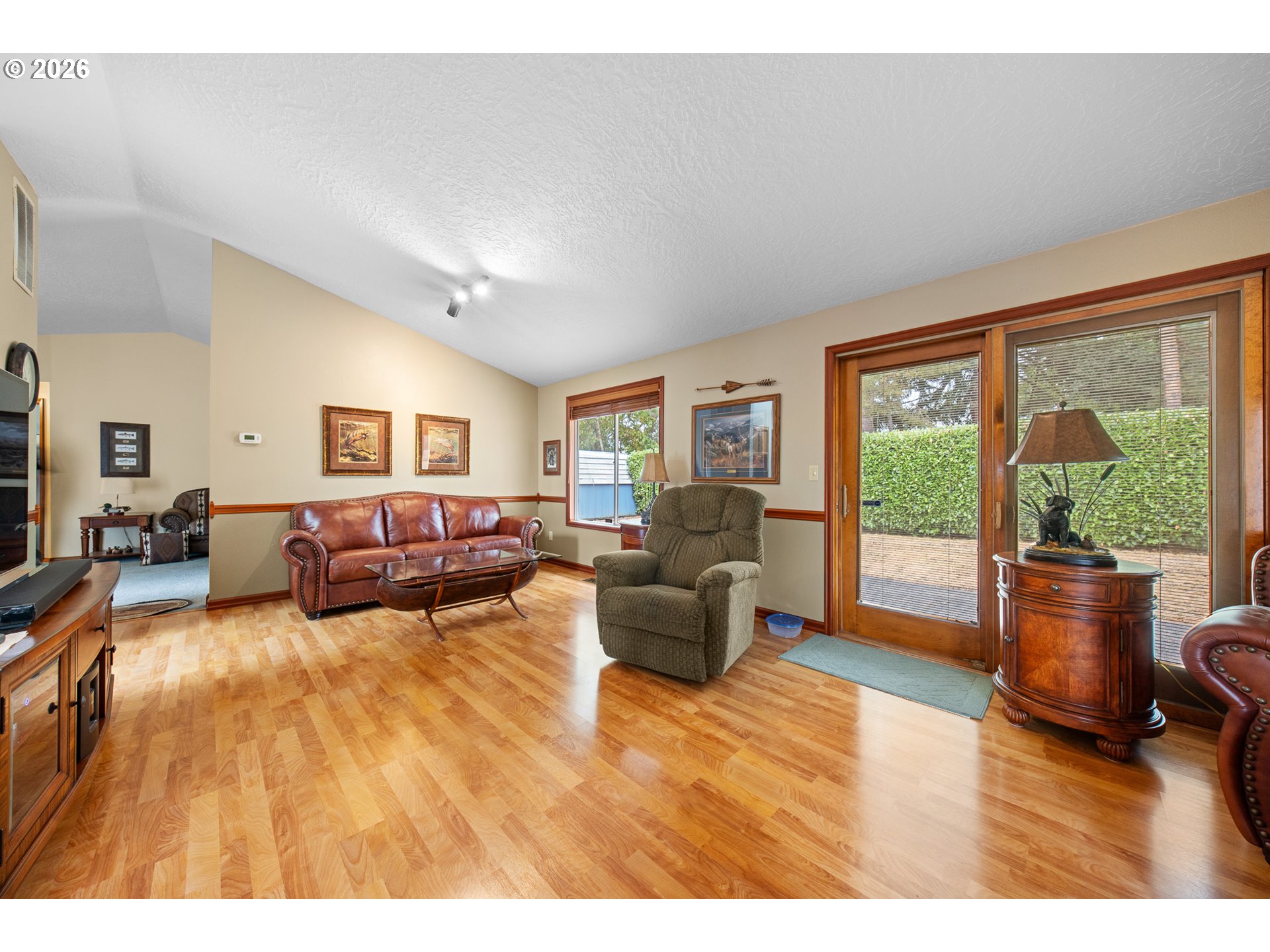 701 Southwest Linneman Court Gresham, OR 97030 - Photo 8 of 28