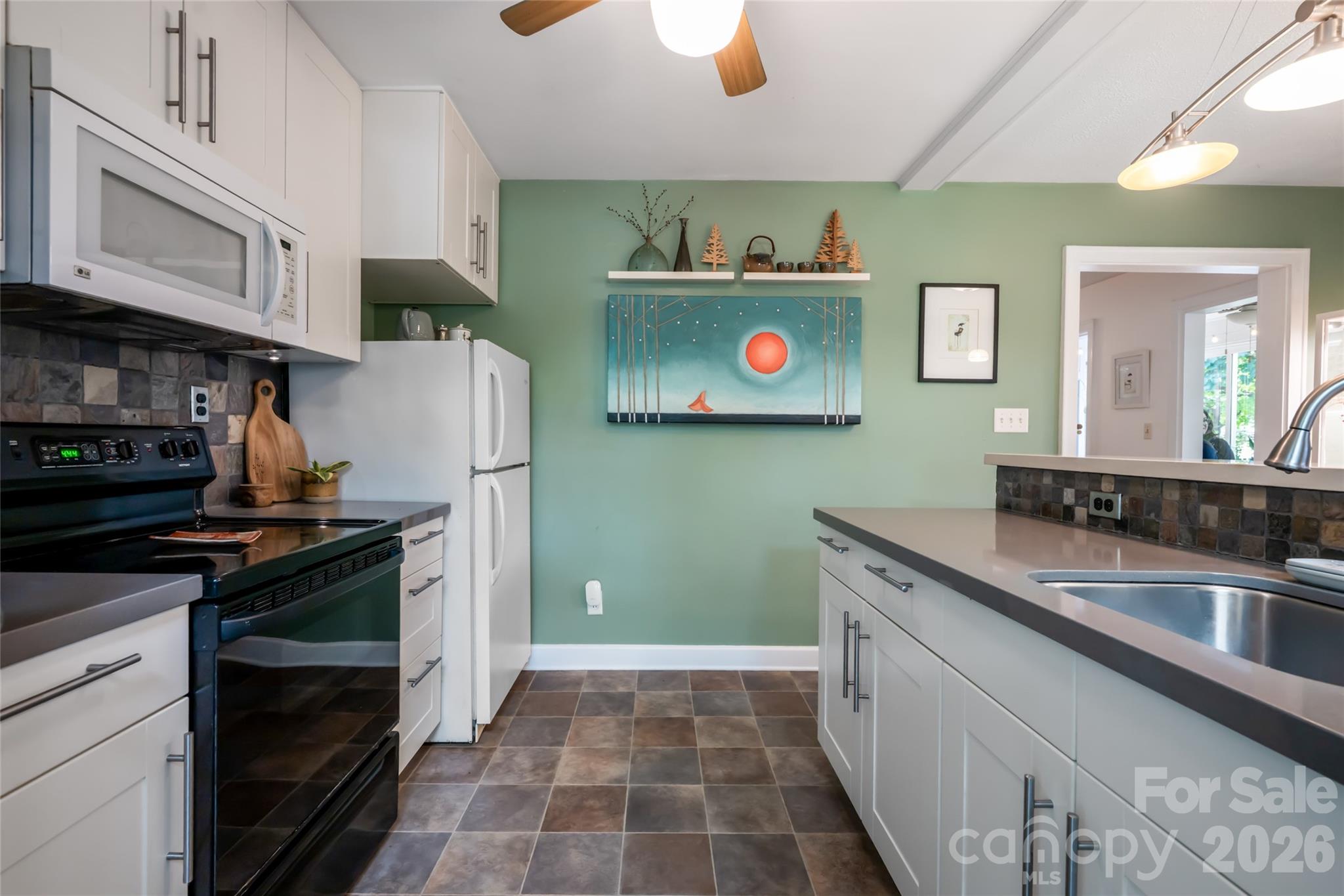 182 Brevard Road Asheville, NC 28806 - Photo 21 of 48