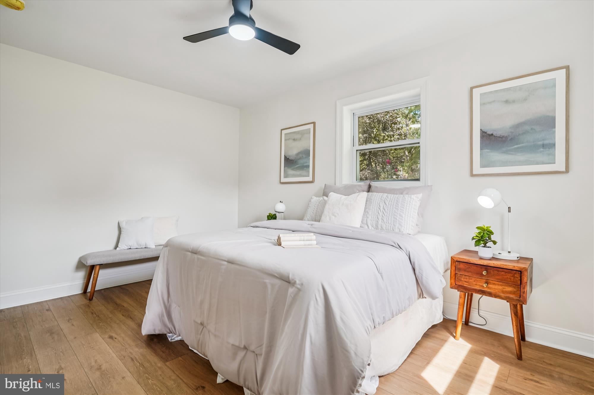 1030 Stephen Reid Drive Huntingtown, MD 20639 - Photo 18 of 30 a bed room with a bed and a chair