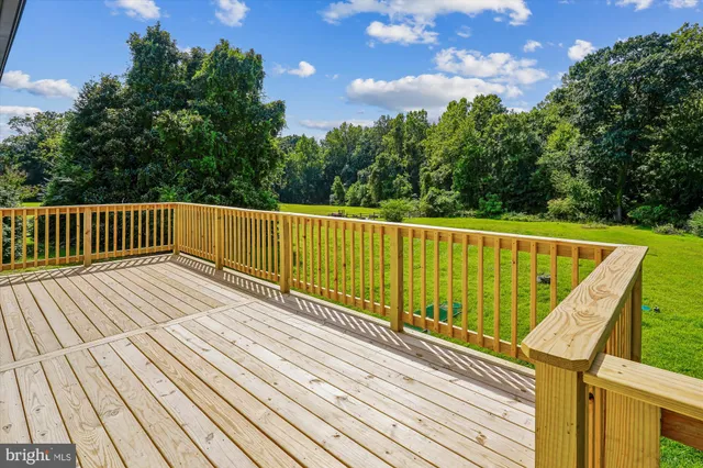 a view of an outdoor space and a yard