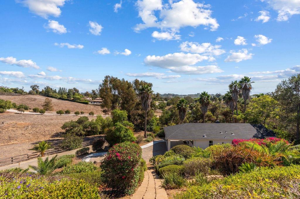 3448 Bumann Road Encinitas, CA 92024 - Photo 16 of 40 Gallery Image 16