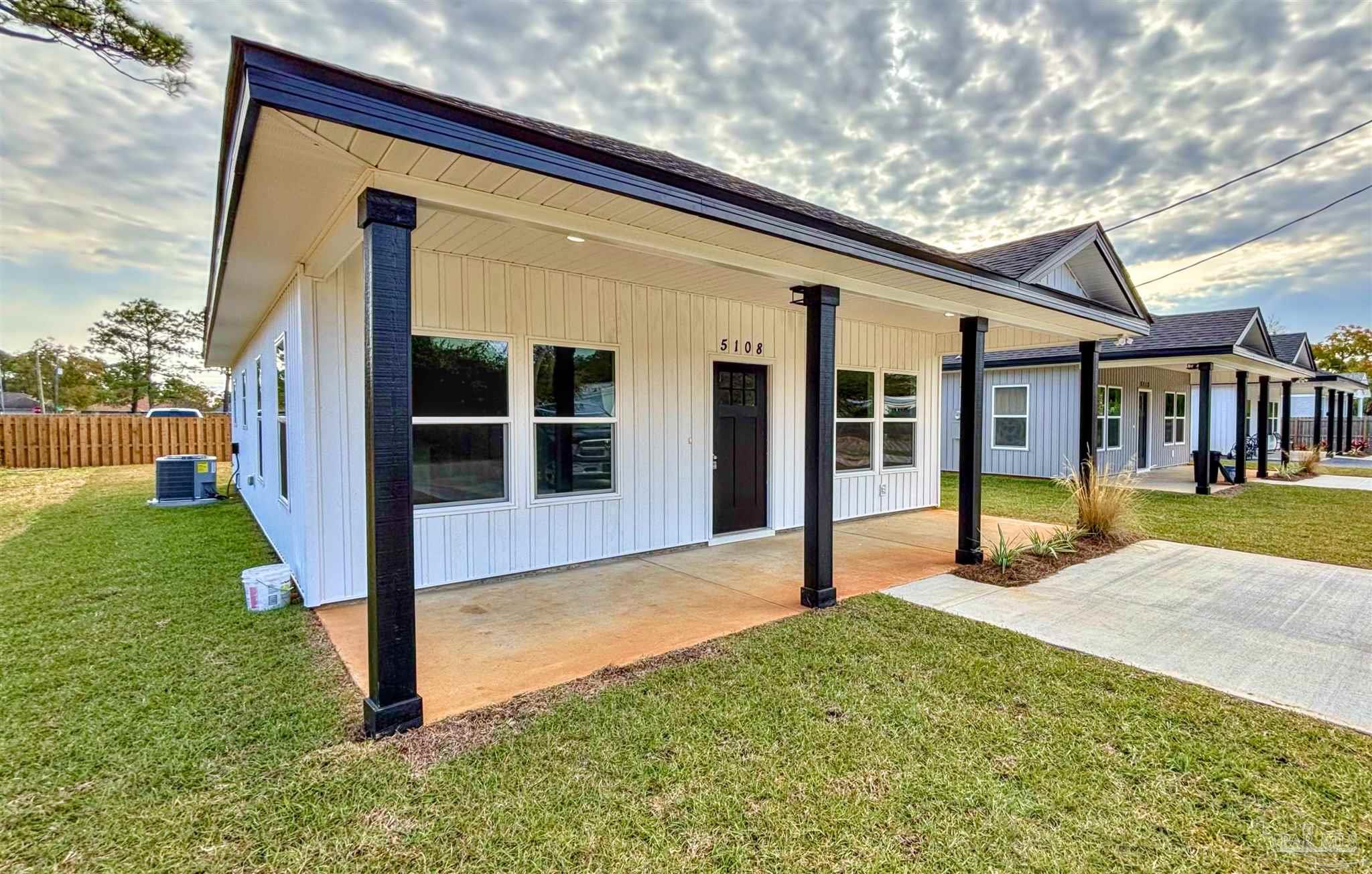 5108 Plateau Road Pensacola, FL 32507 - Photo 2 of 20 Gallery Image 2