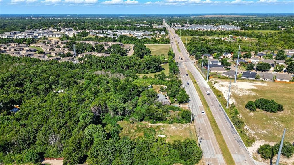 3001 Simpson Stuart Road Dallas, TX 75241 - Photo 13 of 23 a view of a city from a balcony