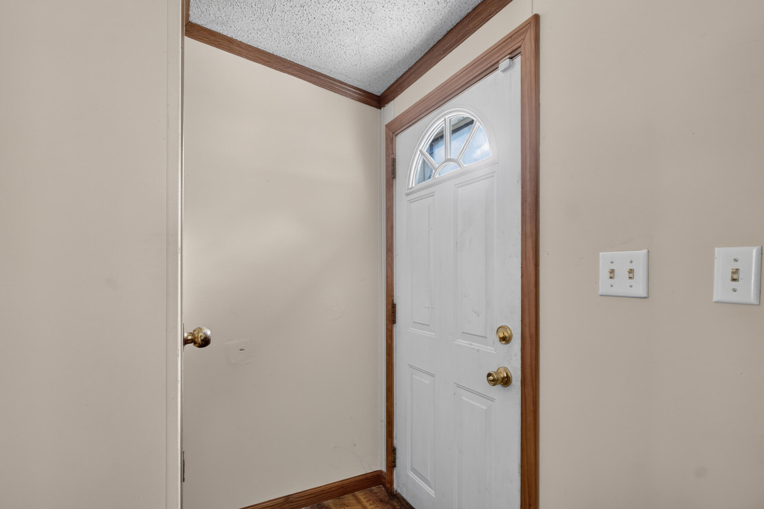 6455 Jordan Road Jackson, MI 49201 - Photo 8 of 39 9_6455 jordan rd jackson mi - 00052