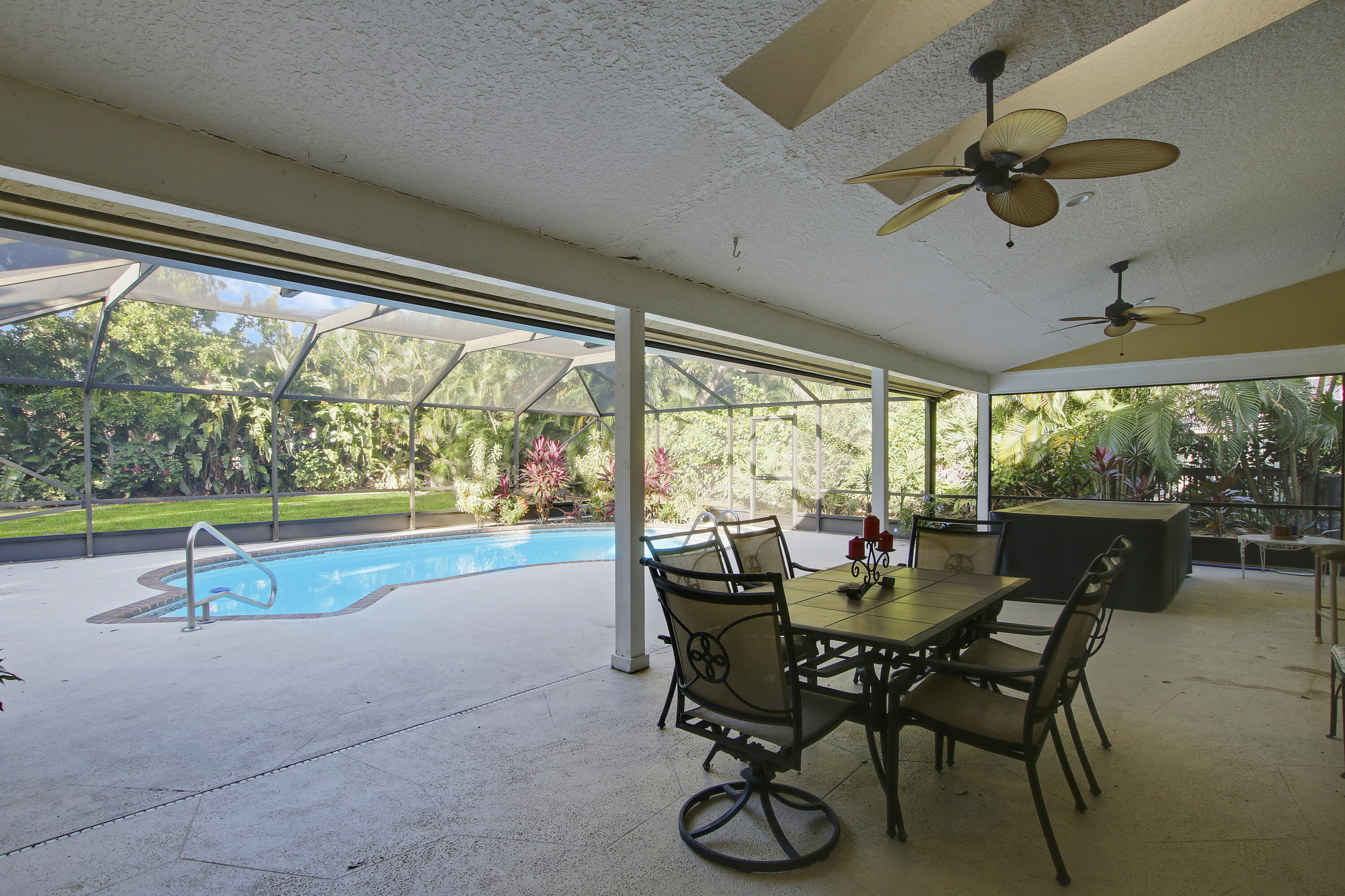 6321 Wood Lake Road Jupiter, FL 33458 - Photo 28 of 45 House2-27