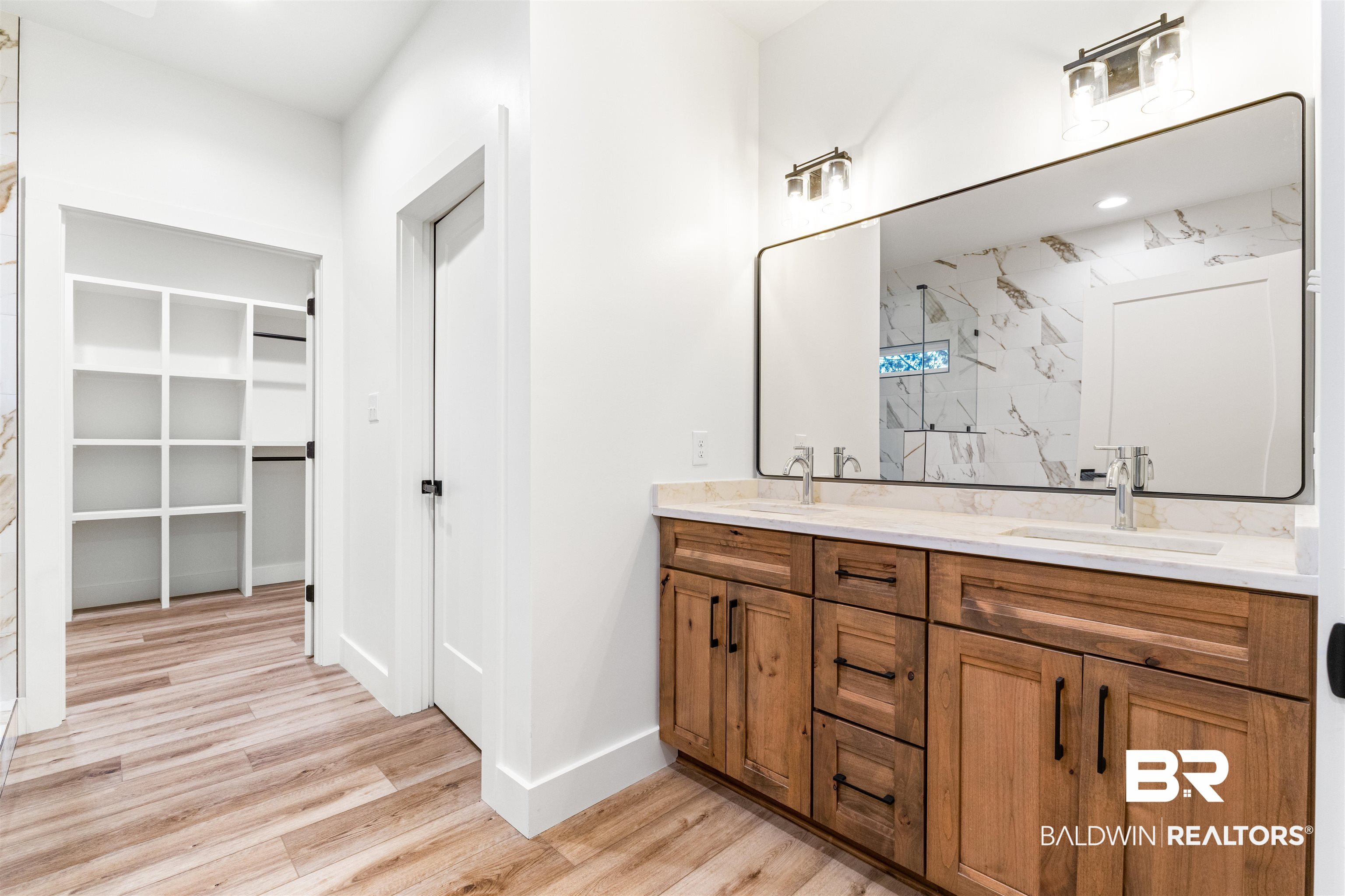 28310 Comstock Road Elberta, AL 36530 - Photo 46 of 60 Primary Bathroom