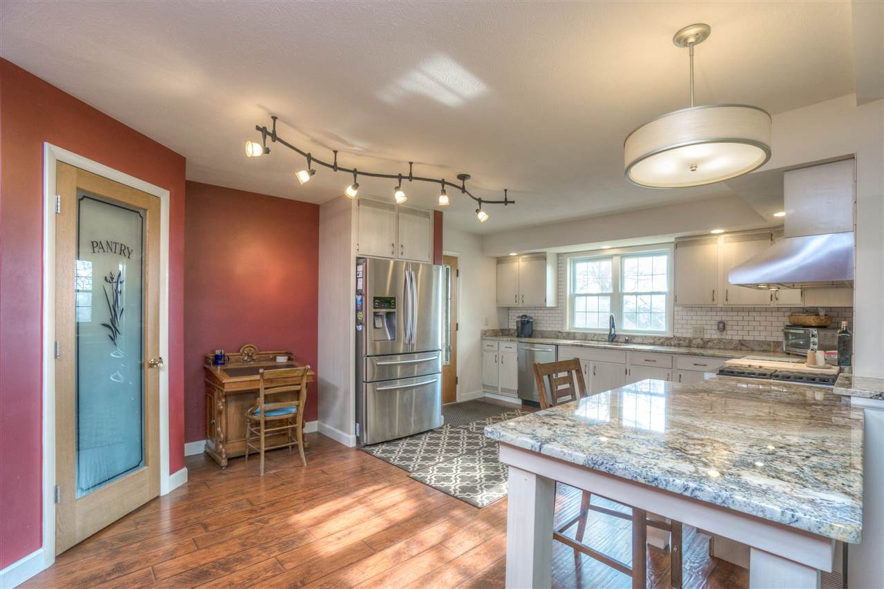 12982 Osborne Road Wakarusa, IN 46573 - Photo 6 of 29