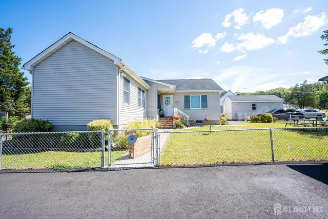 a view of a house with a swimming pool