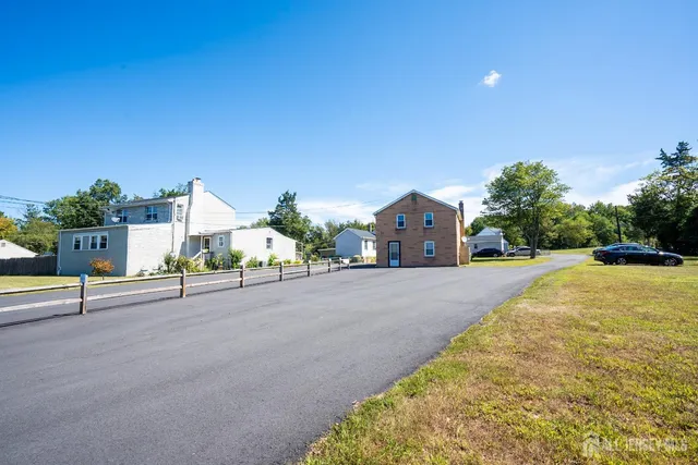 $1,400,000 | 3774 Highway 27, Princeton, NJ 08540